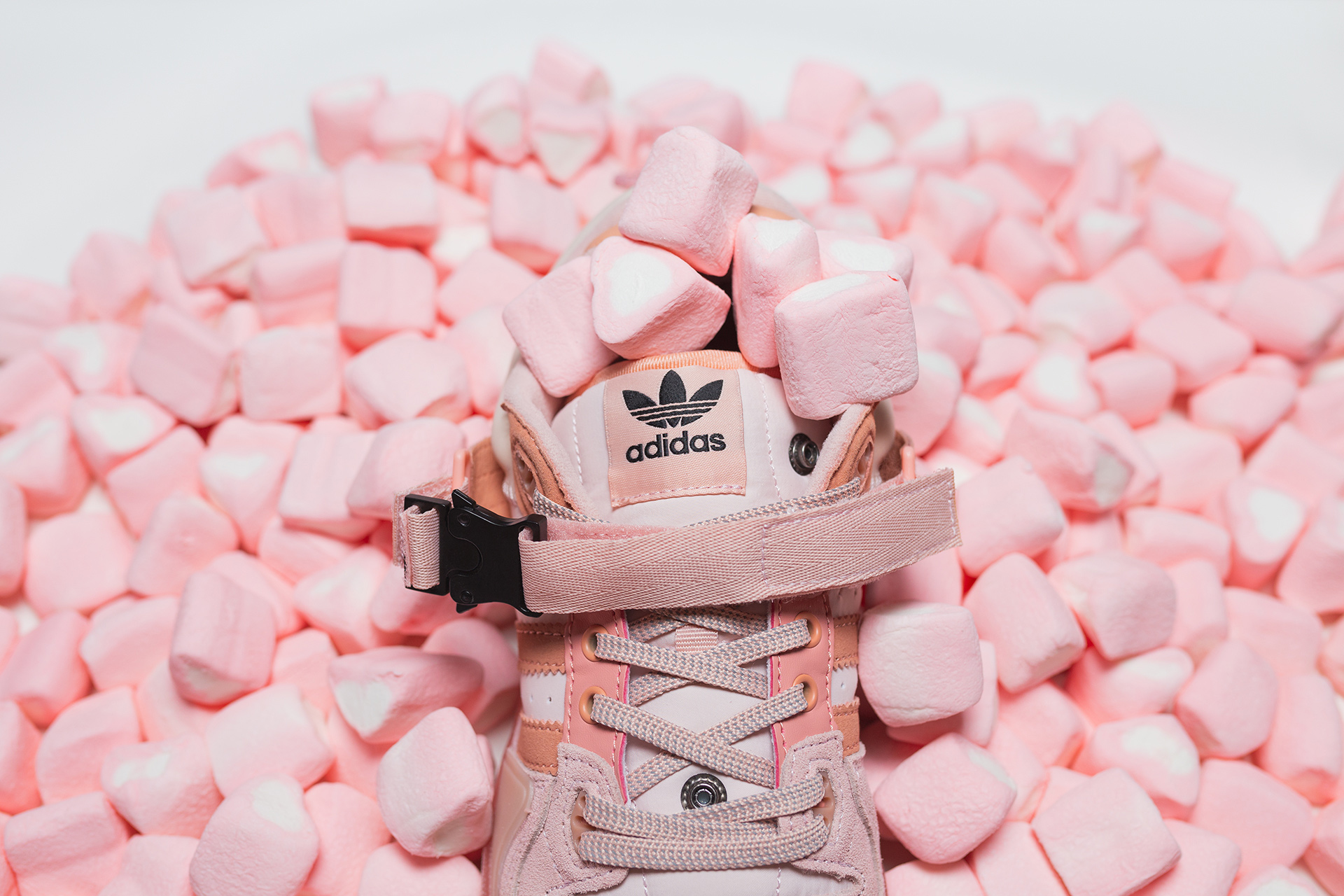 BAD BUNNY X ADIDAS FORUM BUCKLE LOW EASTER EGG