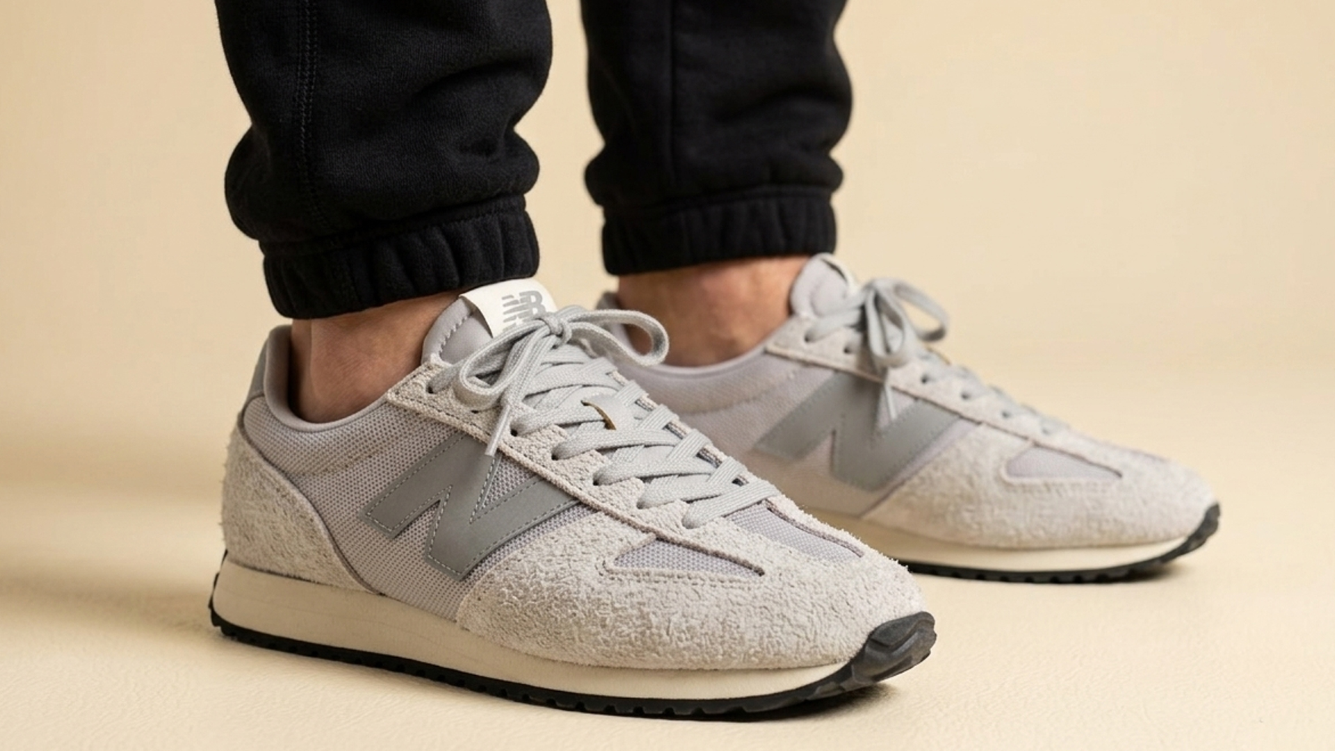 Стильные кроссовки для мужчины – New Balance 471