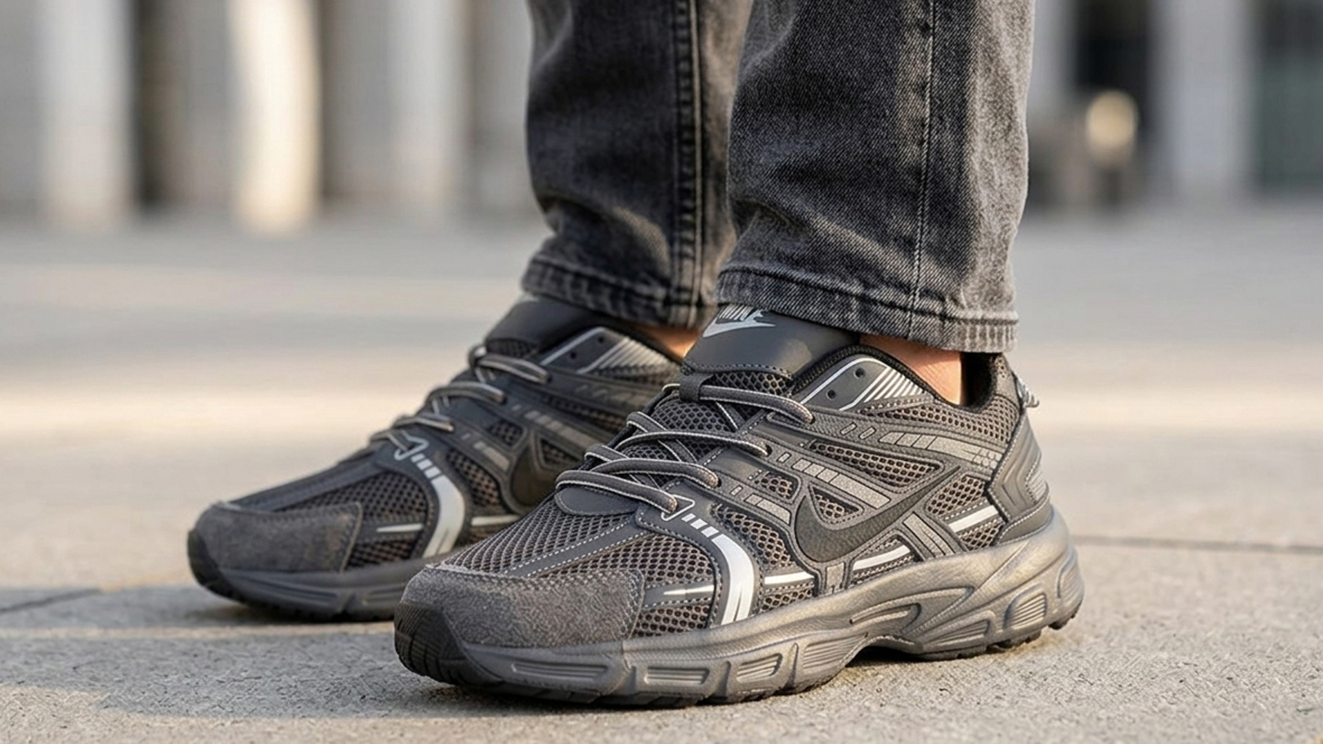 Вам понравятся мужские кроссовки Nike V2K Run: все расцветки